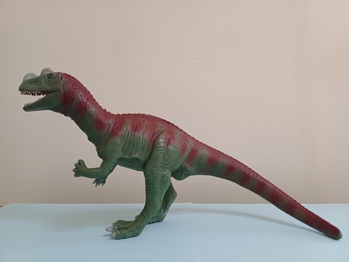 Ceratosaurus dinosaur toy - dinosaur,