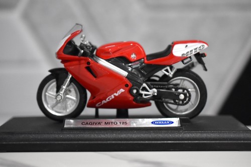 Welly scale diecast - welly, 1:18