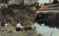 LADY FISHING ON THE RIVER AT COBHAM SURREY POSTCARD 1907 ANGLING SHUREY'S