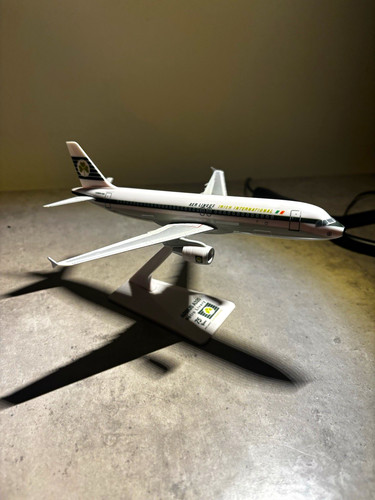 Rare aer lingus airbus a320 - lingus,