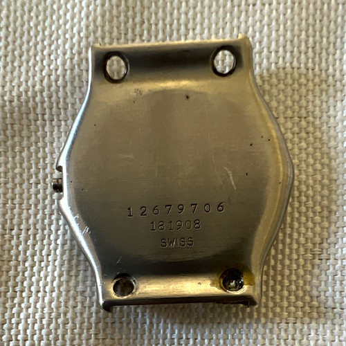 Ebel case middle