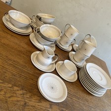 38 Pieces Royal Doulton