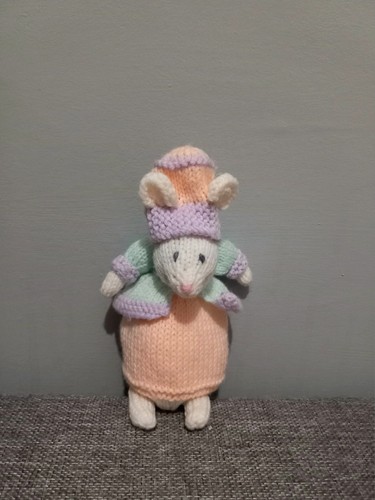 Small pastel coloured - coloured, handmade