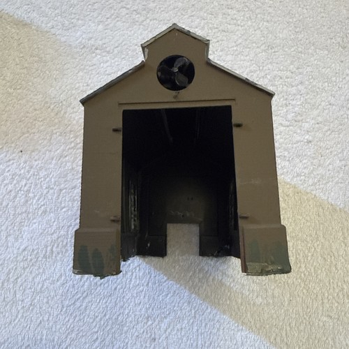 Vintage plastic engine shed - vintage,