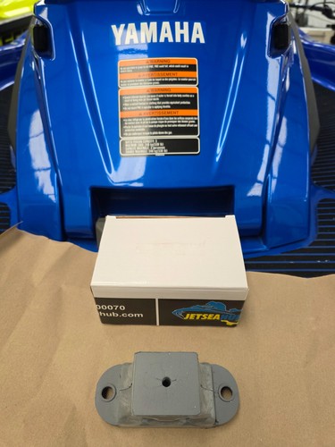 Motor mount for - motor, yamaha