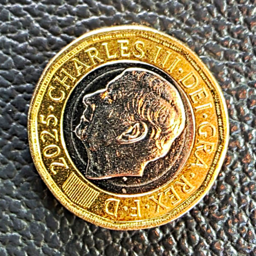 2025 one pound coin - one,