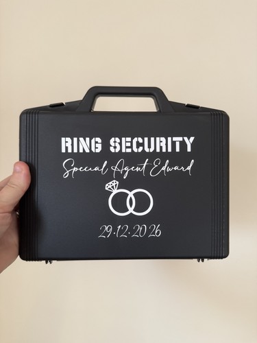 Personalised ring security - ring, box