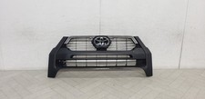 GENUINE TOYOTA HILUX INVINCIBLE 2021 FRONT BUMPER GRILLE P/N 53111-YP040