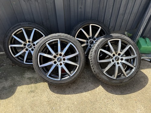 Mini cooper alloys - 17”,