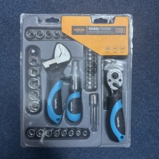 Halfords 48 piece stubby tool set 1/4” Drive 3/8” Drive Sockets Ratchet Wrench