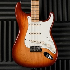 Fender American Standard Stratocaster - 2016 - Sienna Sunburst
