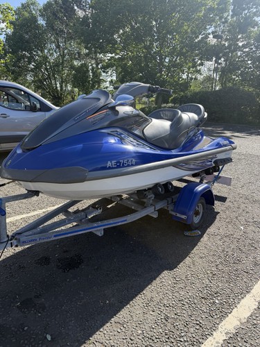 Yamaha waverunner 110 - yamaha,