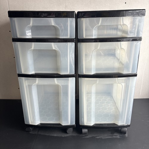 Clear plastic storage - x,
