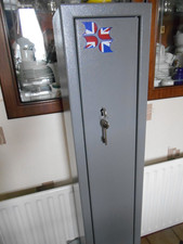 Brattonsound ST3 Sentinel Gun Cabinet plus free fixing kit + 2 keys for locks