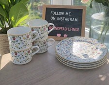 4 x Vintage Floral Tea Cups &