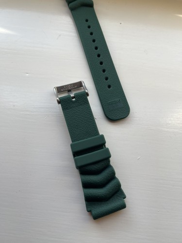 Seiko divers 22mm green rubber - seiko,