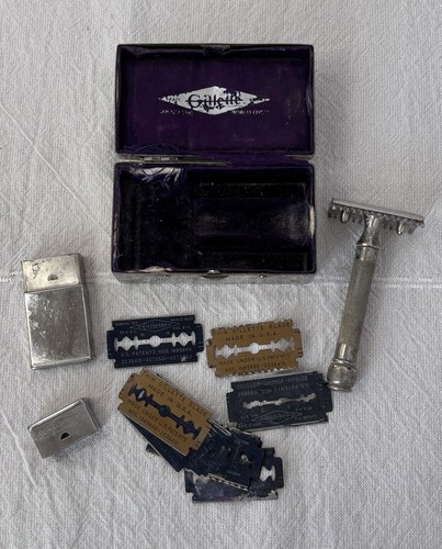 Vintage gillette razor - vintage, razor/with