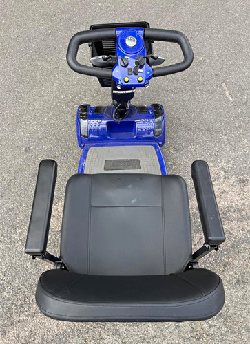 The mobility people wheel - people, 4-wheel