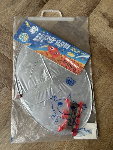 Ufo sam retro vintage kite - sam,