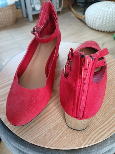 Suede red kitten - kitten, silver