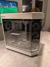 Hyte Y60 Midi Tower, tempered glass - White