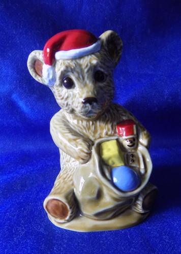 Wade figure christmas teddy - wade,