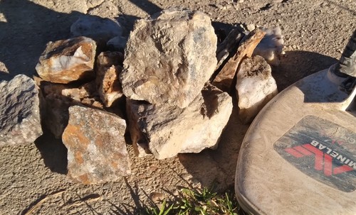 5kg uncrushed quartz ores - 5kg,