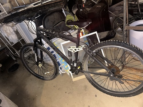 Genesis mountain bike - genesis,