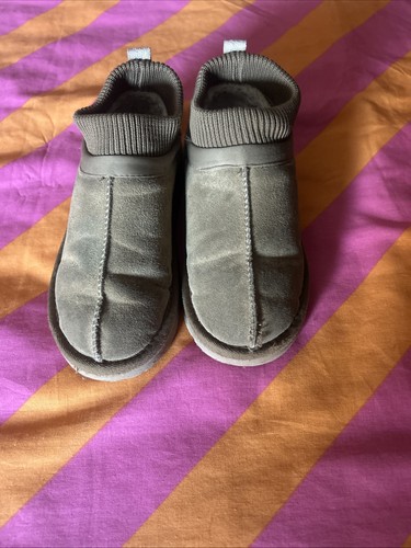 Kids uggs boots size used - kids,