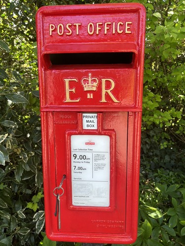 Genuine post office stand - genuine post,