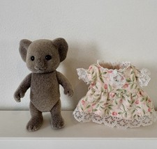 Sylvanian families billabong - families,