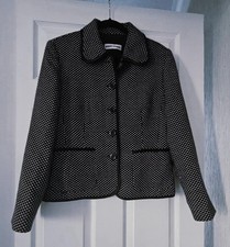 Ladies Gerry Weber Short Fitted Blazer Jacket 70% Wool Stunning 36”chest