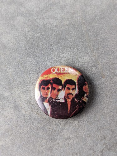 Vintage 80s queen - vintage,