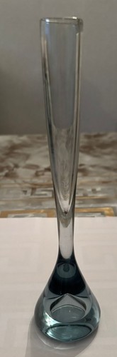 Whitefriars bud vase with - bud,