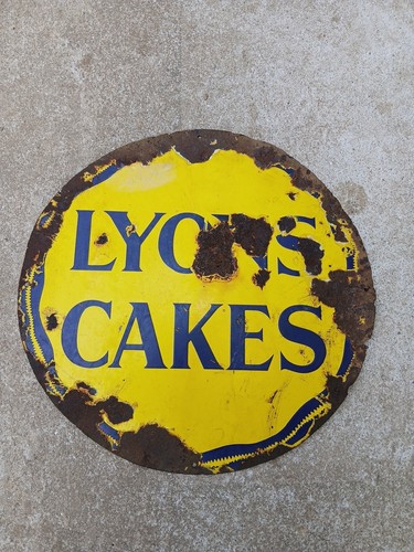 Lyons cakes enamel - enamel, round