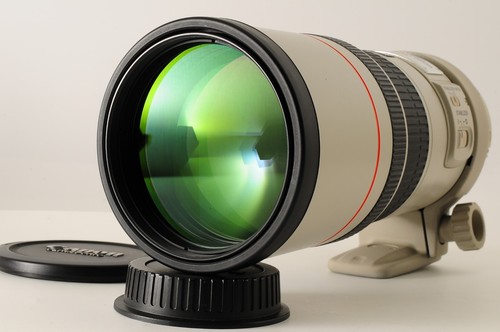Near mint canon 300mm - [near,
