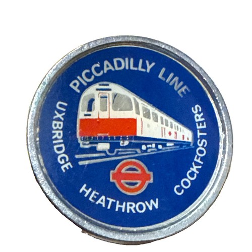 Hat lapel pin london - hat,