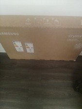 SAMSUNG U8000F 43" Crystal UHD