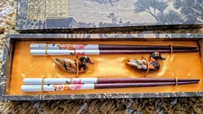 Attractive JAPANESE Set CHOPSTICKS with Rest -Duck in Wooden Box