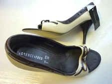 Florence and Fred Womens Shoes, Size 5,  White and Brown,  NEW