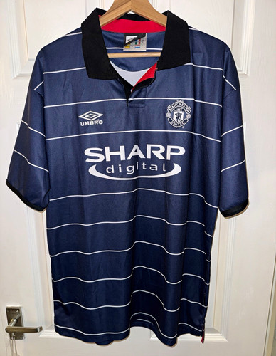 Manchester united 1999 - 1999, away