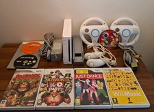 Nintendo Wii Bundle With 7