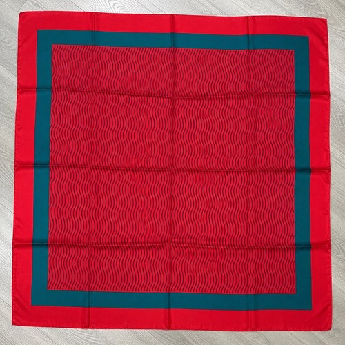 Symmetry 100 silk square - symmetry, 100%