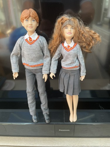 Ron weasley and hermione - ron,