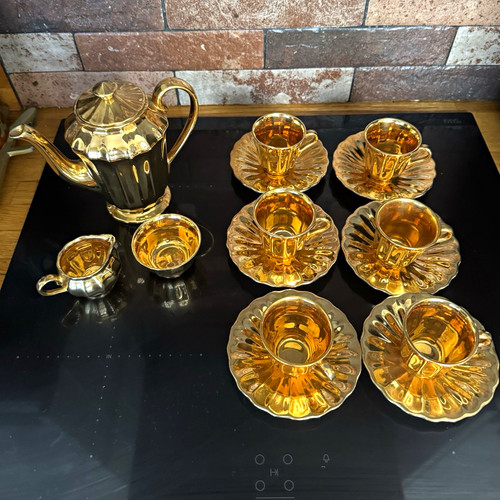 Wade royal victoria piece - victoria, 15-piece