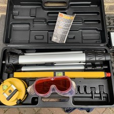 Power Master Laser Level with Tripod and Case