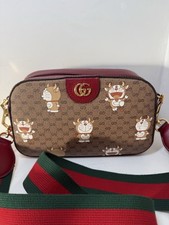 GUCCI Supreme GG Marmont