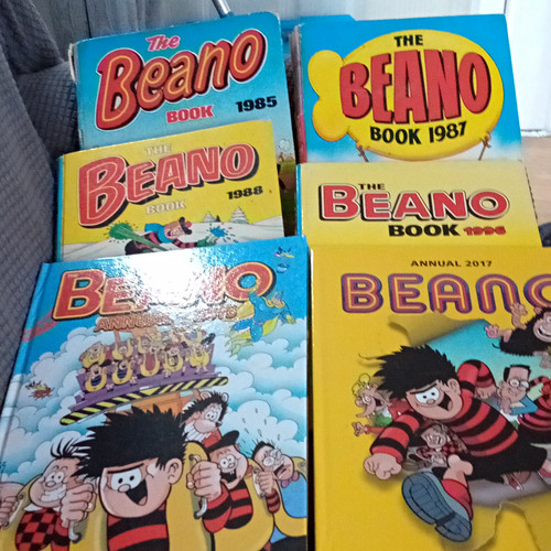 The beano book annuals - beano,