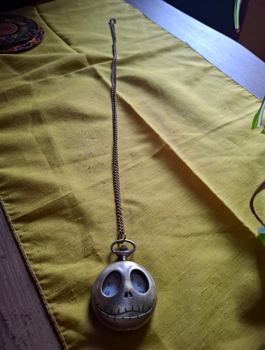 Skull face half hunter pocket - half,