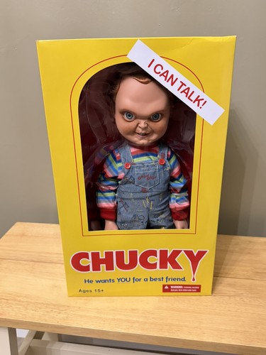 Mezco child play inch - child's,